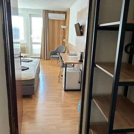 Mado I Guest house *
