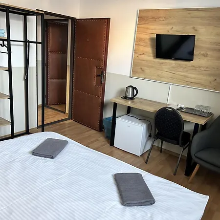 Mado I Guest house